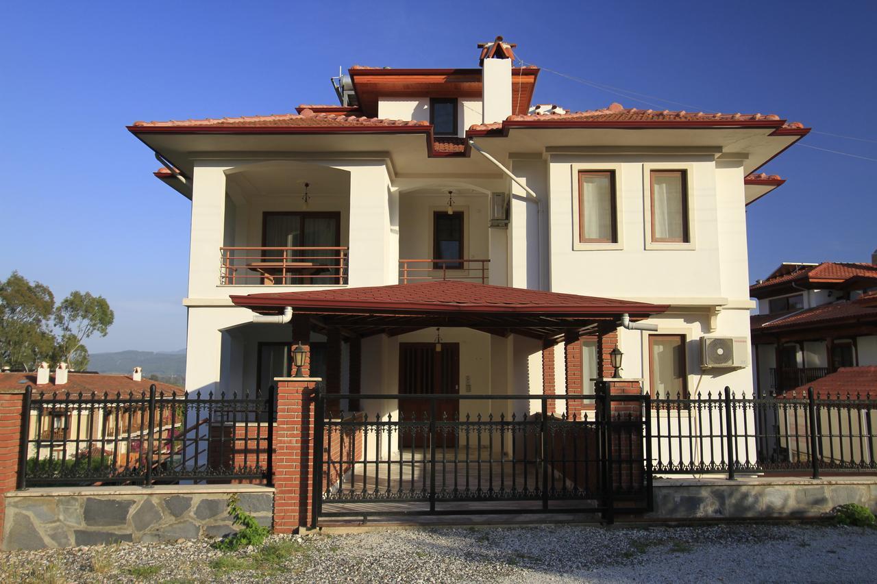 Okaliptus Apartments Акьяка Экстерьер фото