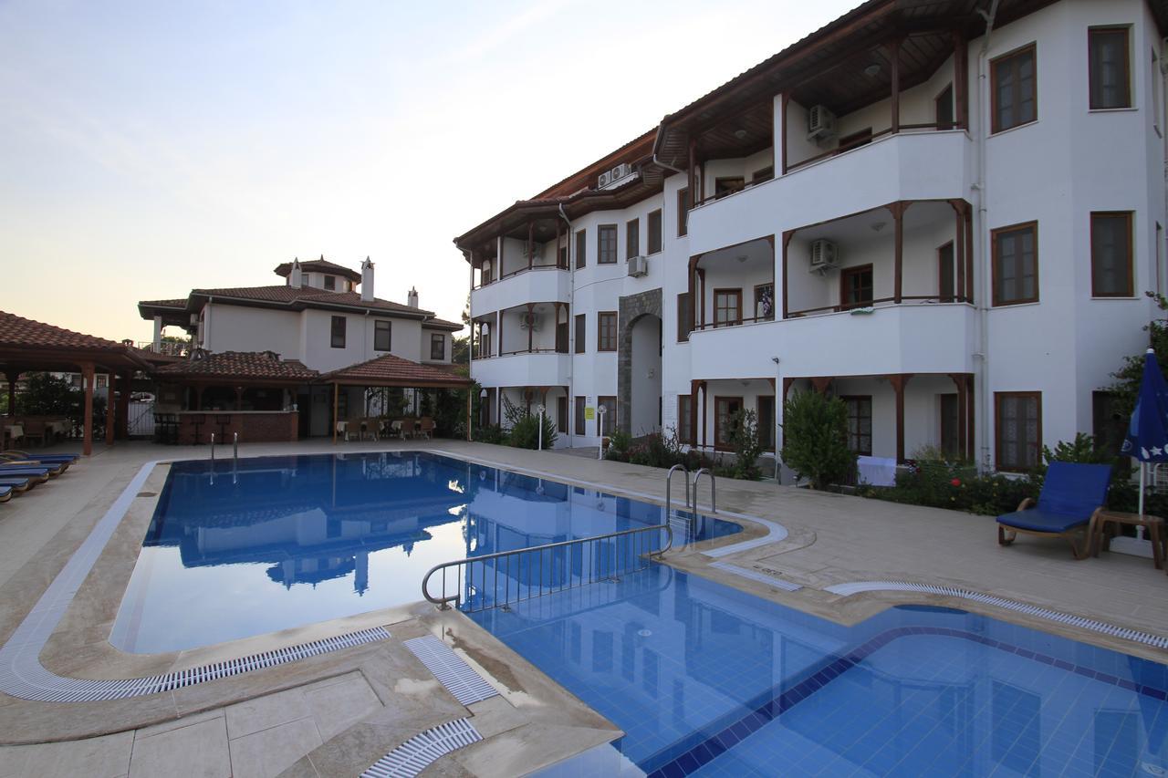 Okaliptus Apartments Акьяка Экстерьер фото